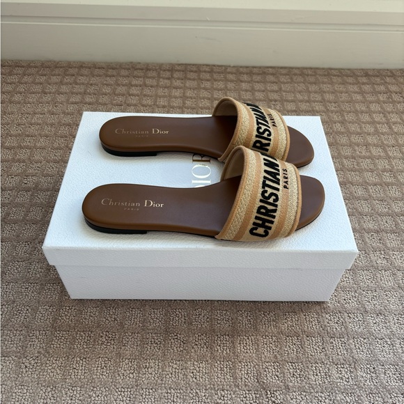 Dior Sandals - Picture 3 of 3